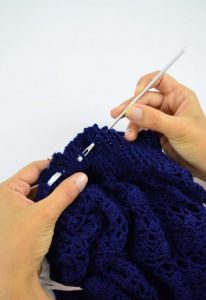 Agulha de Passar Cordão Importada Circulo