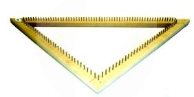 Tear Triangular Pequeno 59 pregos